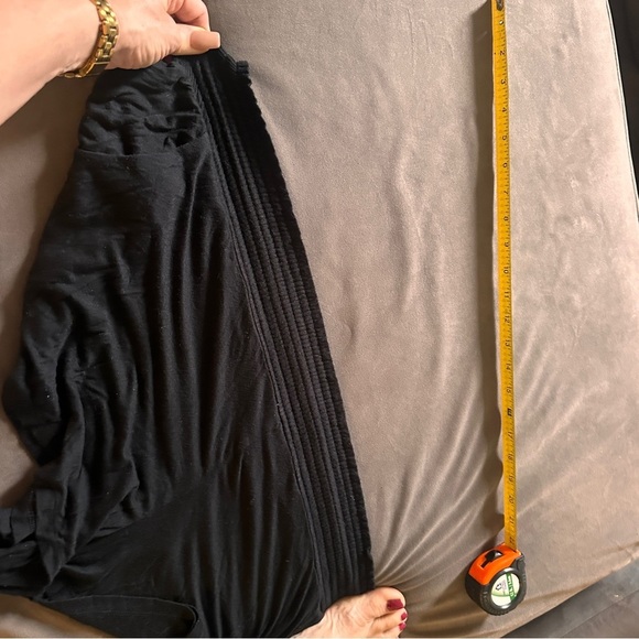 Mossimo Black Flowy Shorts Smocked Waist Soft Stretchy Lounge Boho Size XL Fun - Picture 9 of 9